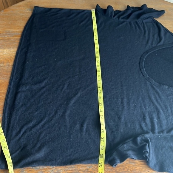 Old Navy size 3X black flutter sleeves deep scoop neck lightweight linen blend - Picture 9 of 14